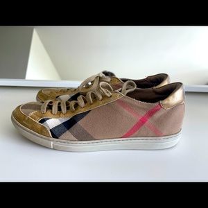 Burberry Original sneakers